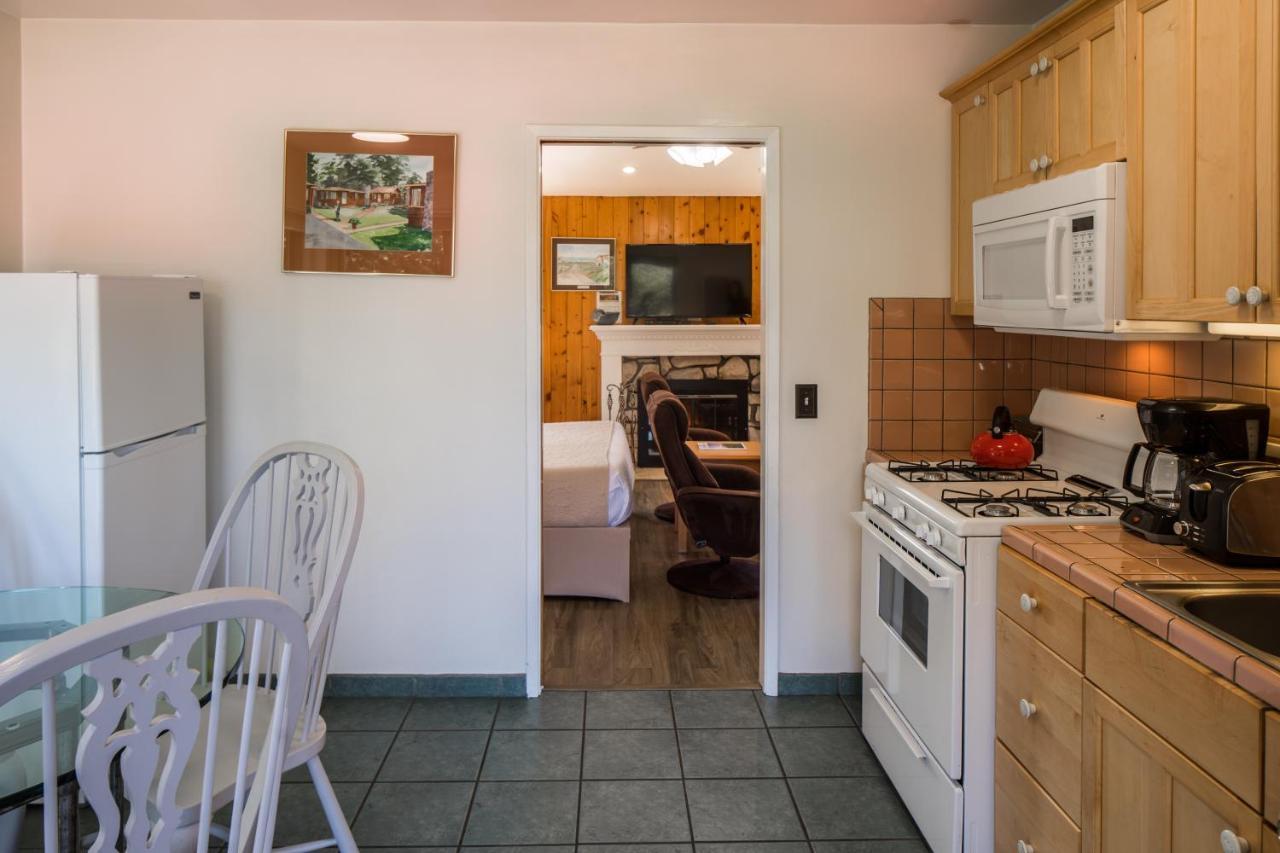 Andril Fireplace Cottages Pacific Grove Exterior foto